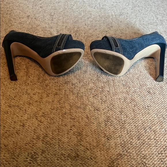 Miu Miu Dark Denim Peep Toe Heels in size EU 39 (US 8) - Picture 5 of 6